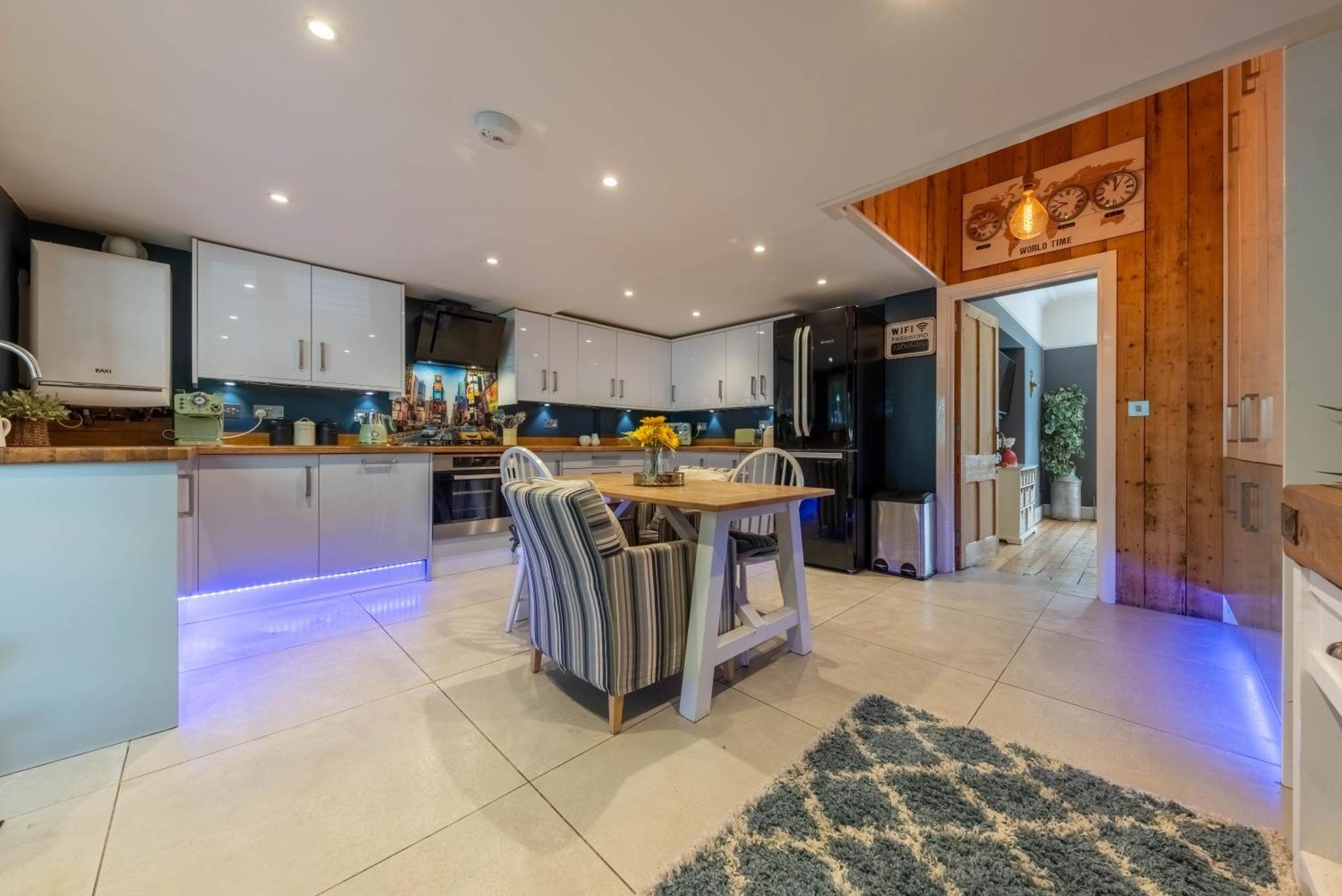 Apartment Pmb Luxury